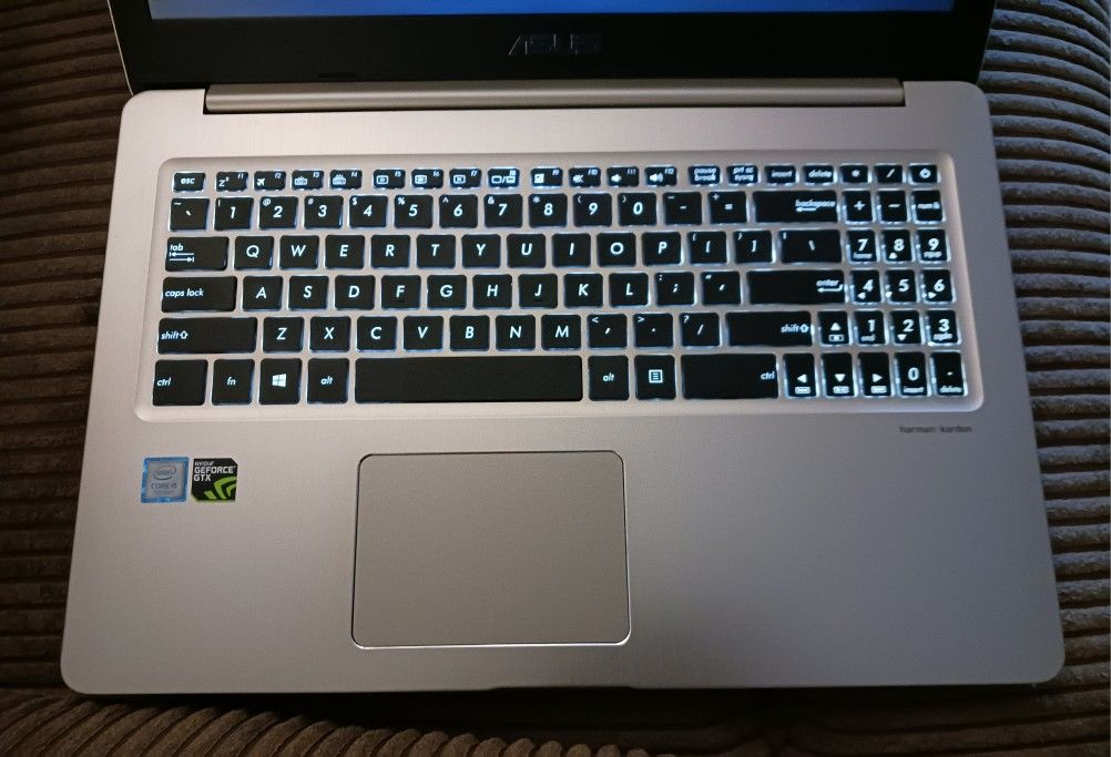 Asus 16" Gaming Laptop Intel Quad Core 12 GB RAM 500GB 7.2K HDD/256GB SSD Nvidia GTX 1050 DDR5 Graphics Wi-Fi Windows 11