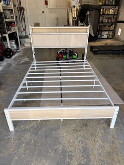 Brand New Full Size Bed!!!!