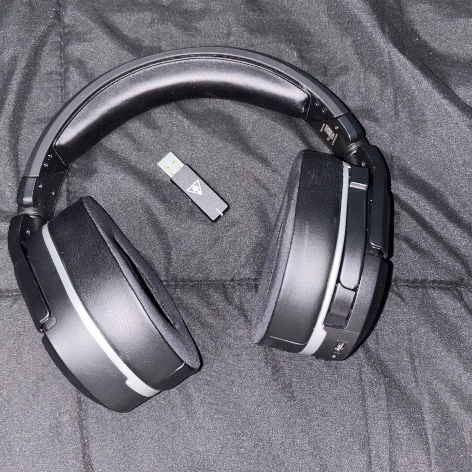 Turtle Beach - Stealthâ„¢ 700 Gen 2 MAX Wireless Gaming Headset for Xbox Series XIS, Xbox One, PS5, PS4, & PC - Black