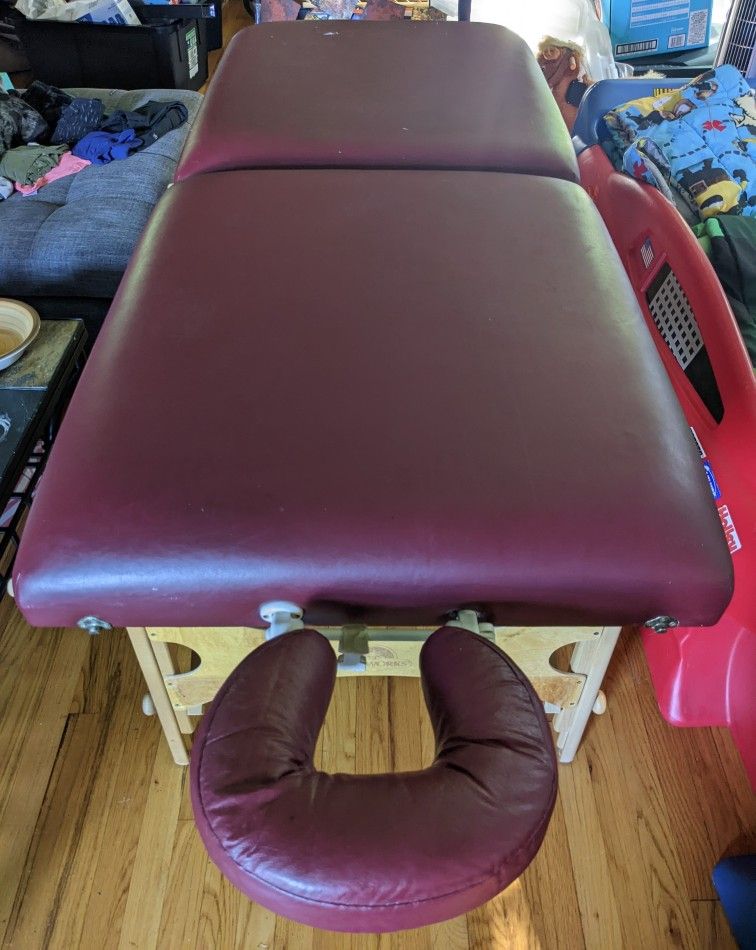 Oakworks Nova LS Portable Massage Table