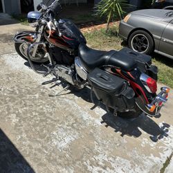 2005 Honda Shadow 1100