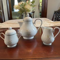 Noritake Ireland- Anticipation China