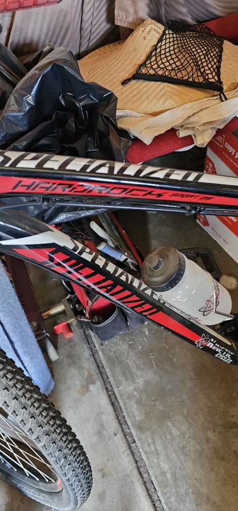 Specialized Hard Rock With Disc Brakes Hardly Ridden