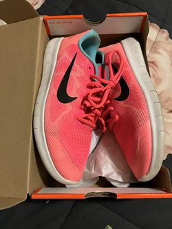Nike Free Runs Size 6.5 