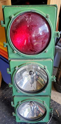 Vintage Marblelite traffic light!