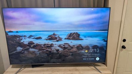 Hisense - 75" Class U6G Series Quantum ULED 4K UHD Smart Android TV