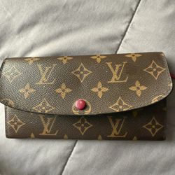 LV Wallet