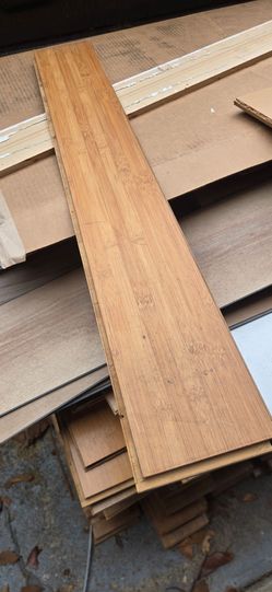 Bamboo Flooring - Enough for at least 400sqft - Used