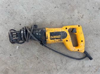 Dewalt reciprocating saw