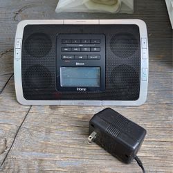IHOME RADIO WITH BLUETOOTH 