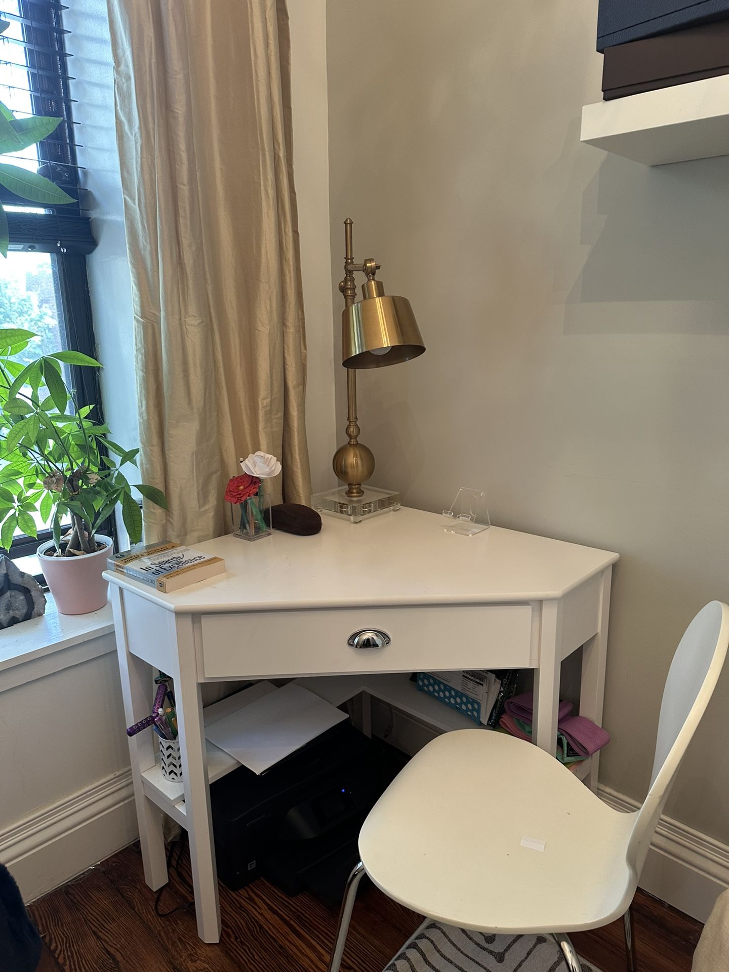 White Corner Desk -Brand New