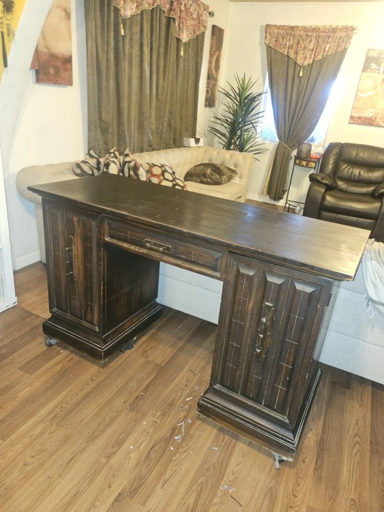  Real Wood Sturdy Desk