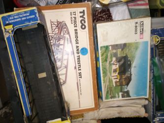 Union Pacific Train Set  - 3 Engine!!