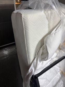 Full size bed
