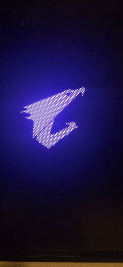 5090 Gigbyte AORUS Master 18" Gaming Laptop