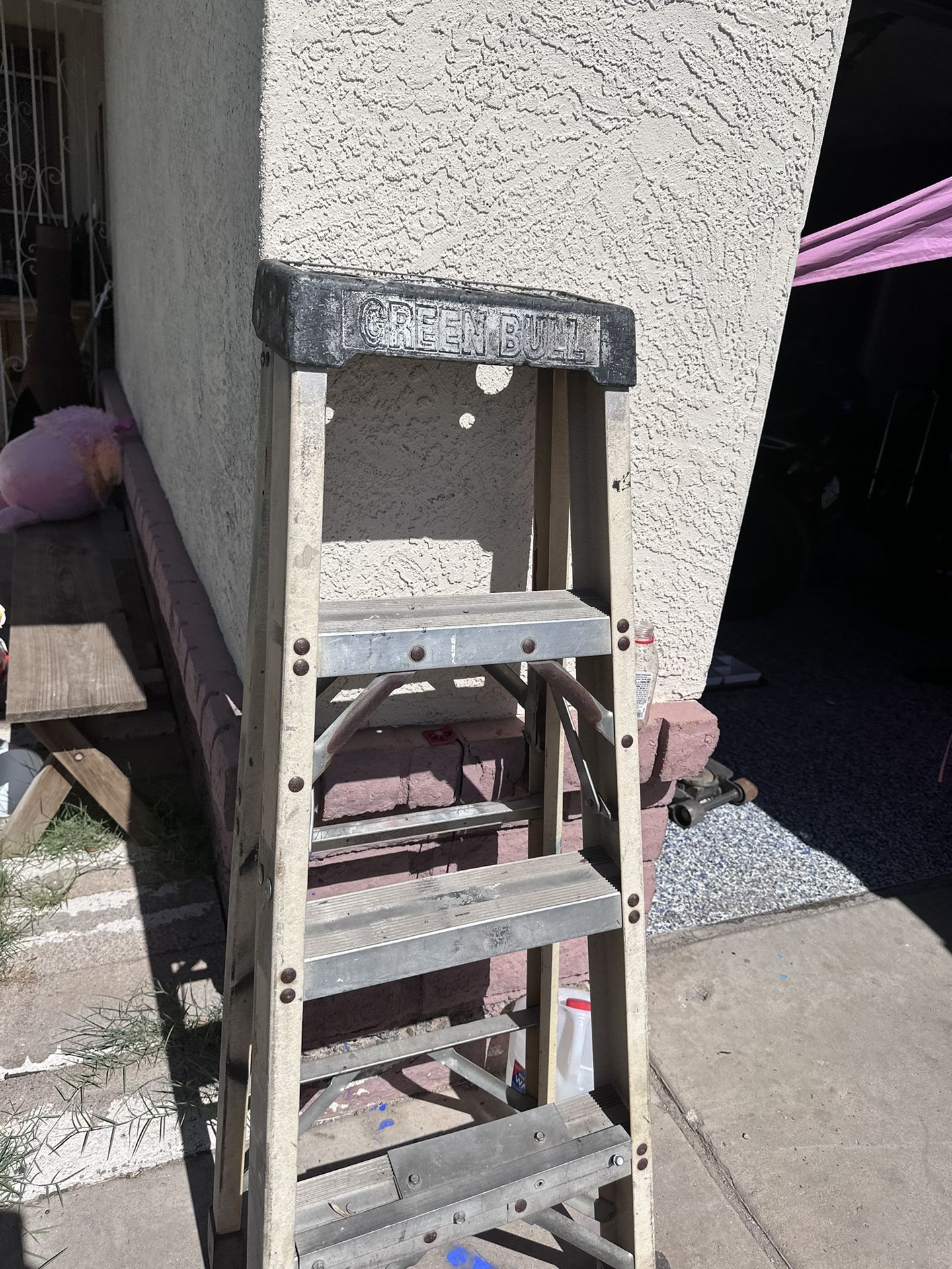 Ladder