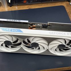 GIGABYTE GeForce RTX 4090 AERO OC 24GB GDDR6X Gaming GPU Graphics Card