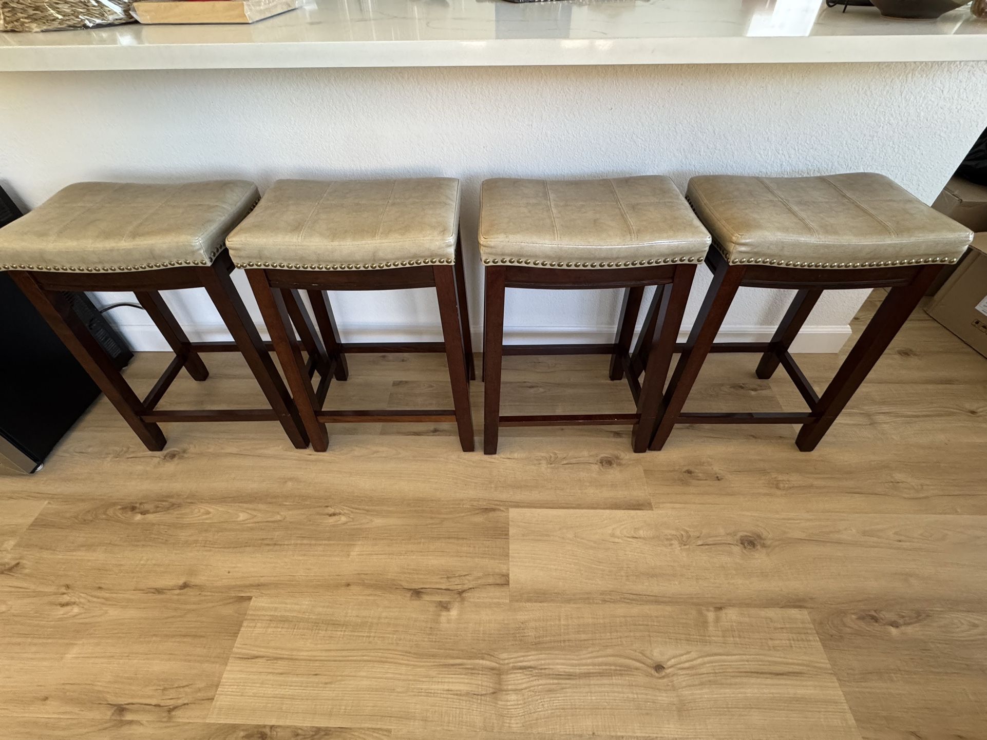 Counter Stools (4)