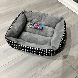 Dog bed - Cuddler For Small Dogs