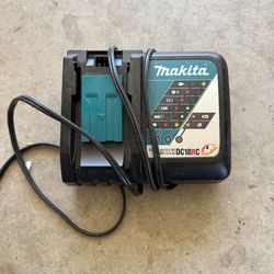 Makita 18 Volt Rapid Battery Charger