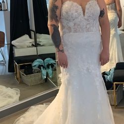 Essence Of Australia Wedding Dress Size 24