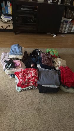 Girls clothes 10-12