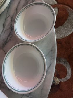 2 Teal Trimmed Bowls 