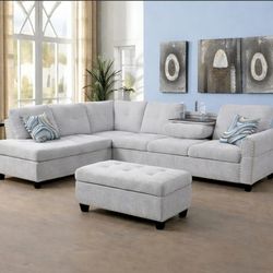 SECTIONAL COUCH WITH OTTOMAN