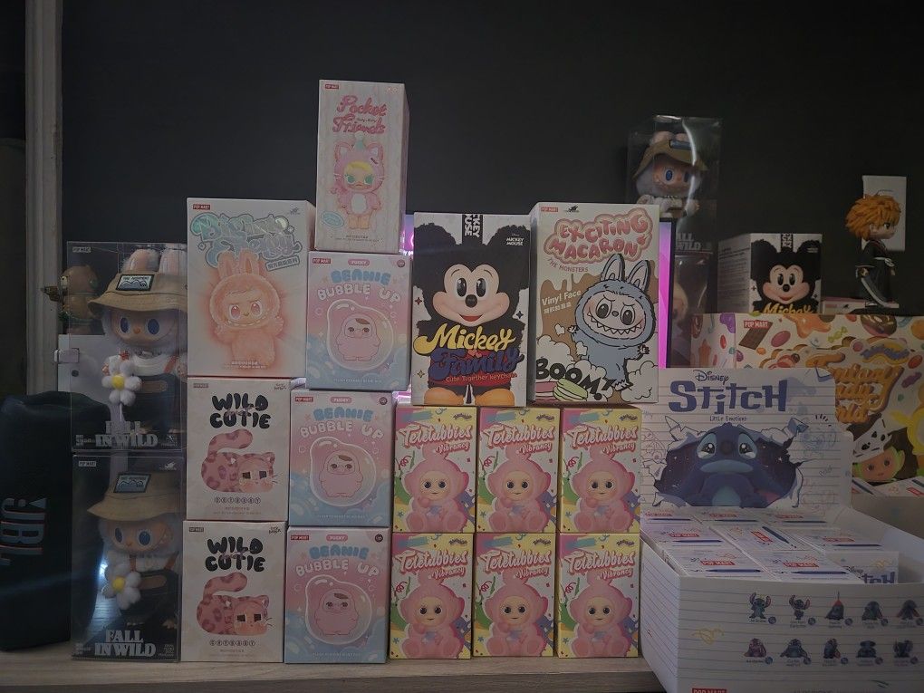 Plushy/Figures