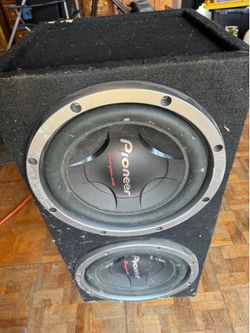 Pioneer champion series subwoofer