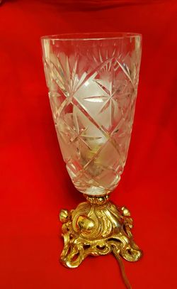 Vintage Victorian Brass base with crystall shade lamp