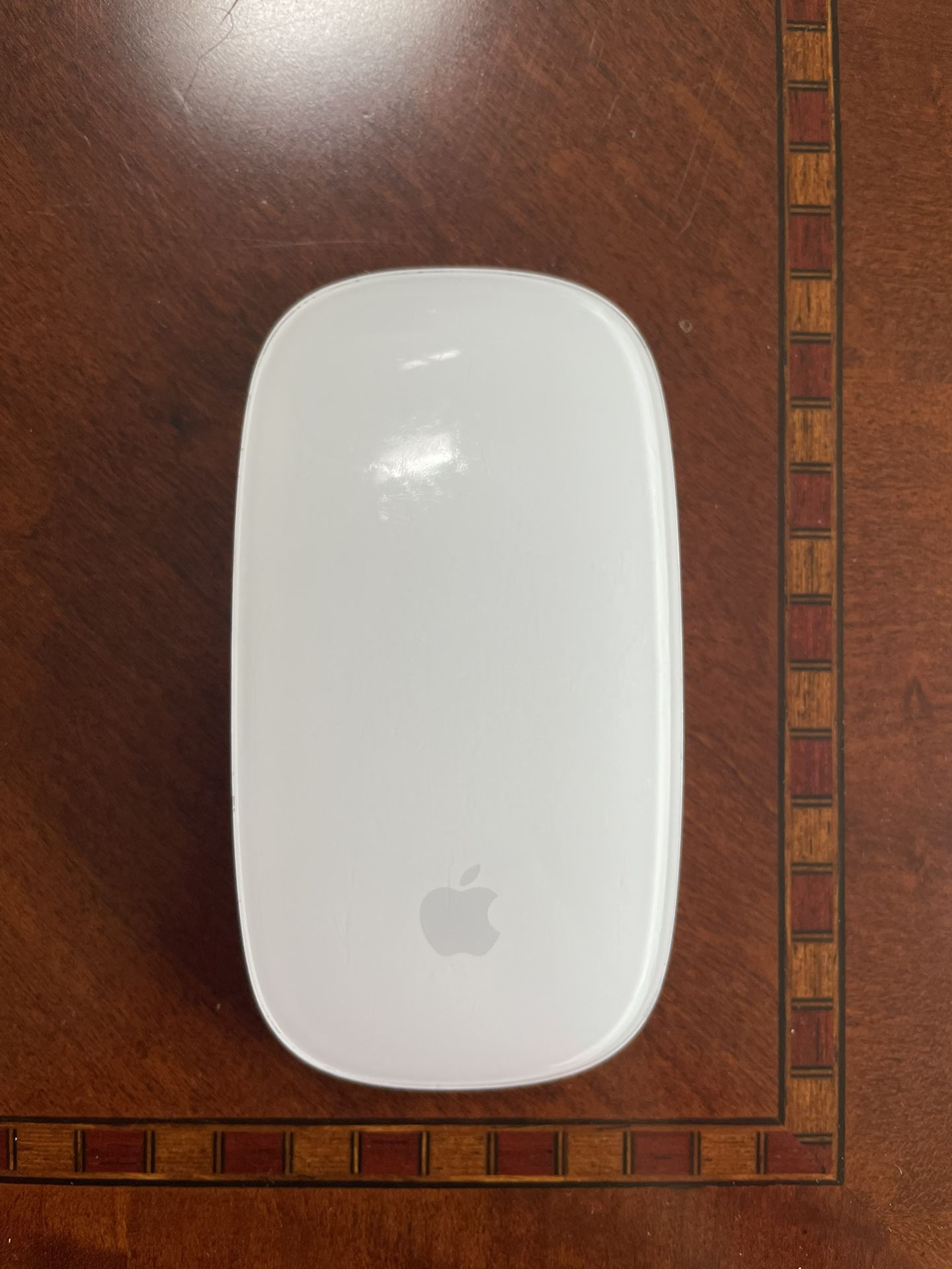 Apple Magic Mouse (white)