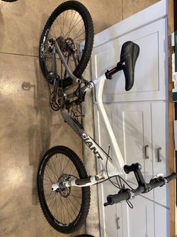 GIANT Mountain Bike