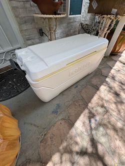 IGLOO cooler 120 qt