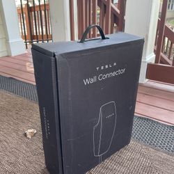 NEW Tesla Wall Connector 