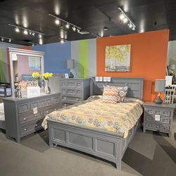 Grey 4pc King bedroom Set