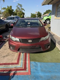 2010 KIA Forte Koup