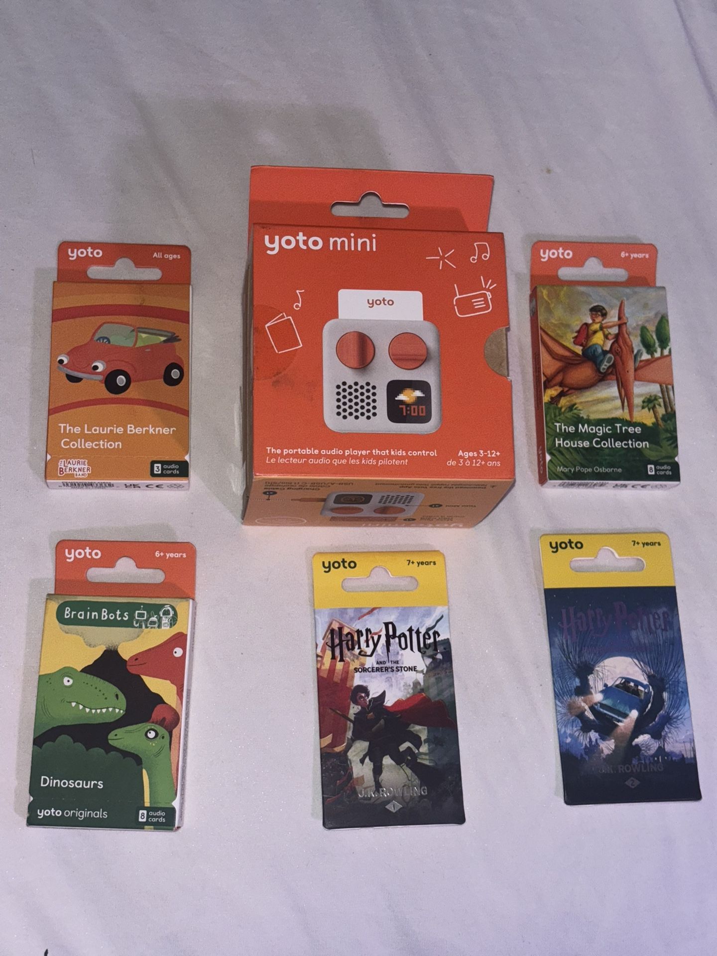 Yoto Mini With 5 Audio Cards