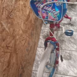 Mischief girl Bike "18   $70Location Pharr Texas 78577