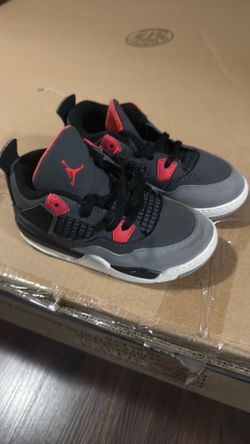 Jordan kids size 10 c