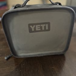 Yeti Daytrip Lunch Box Cooler