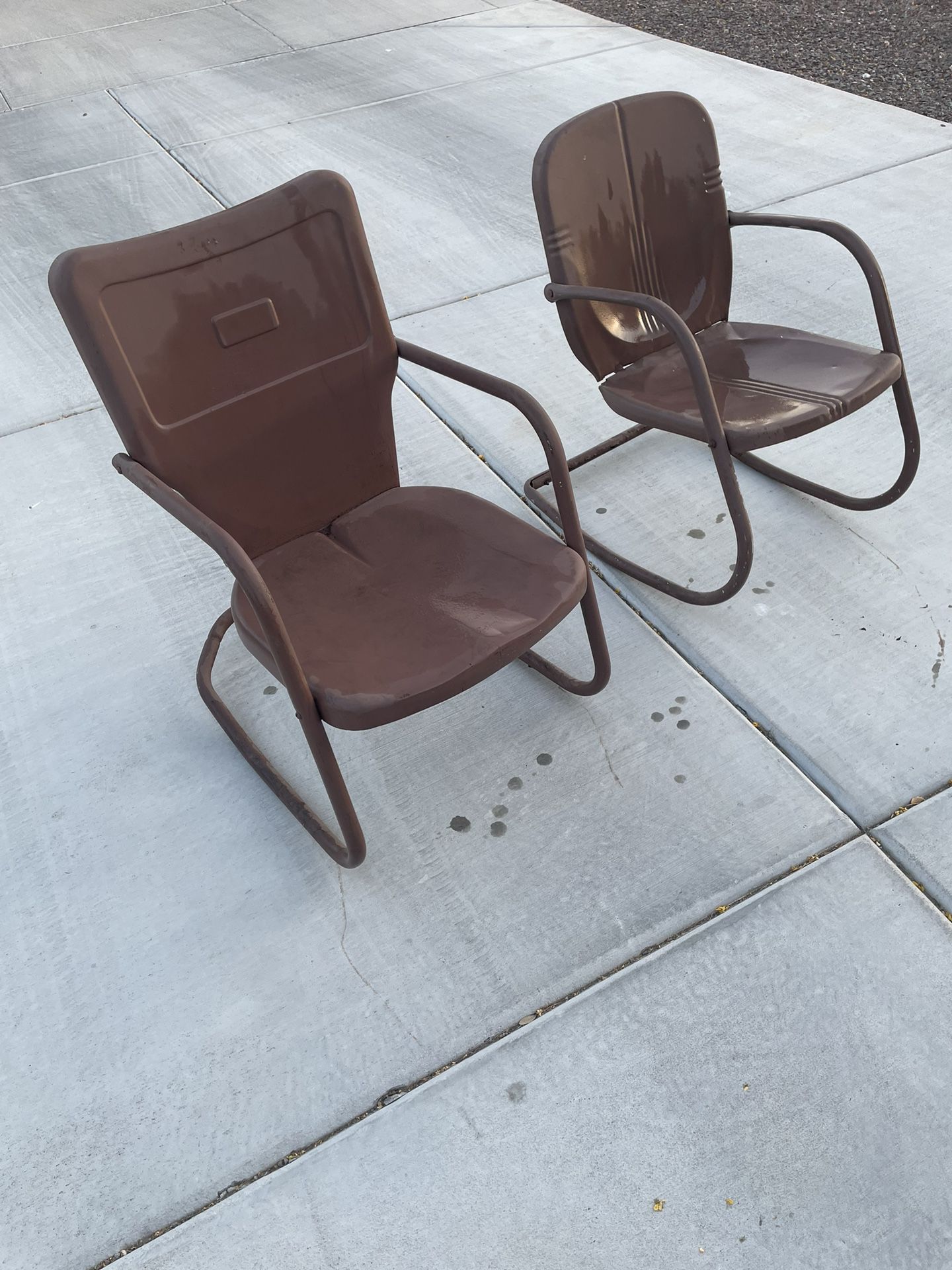Pair Of Mid Century Metal Hotel / Motel Chairs 
