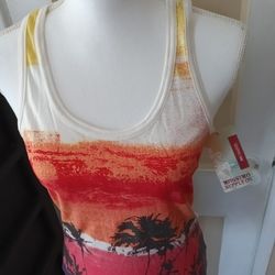 4 Tops All SizeS Pick Up All For 15