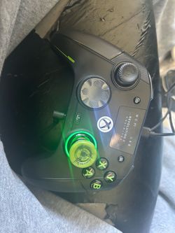Nacon  pro controller