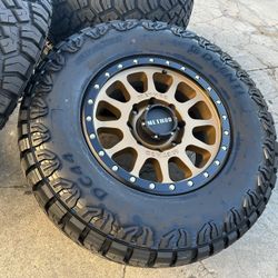 18" METHOD HD Wheels Chevy Silverado 2500 Rims 3500 GMC Sierra Tire 8x180