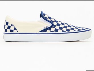 Brand new vans slip on