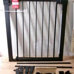 Safety 1st Easy Install 28" High Walk Thru Gate, Fits Between 29" and 38". #229