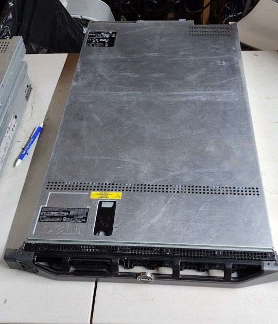 Dell PowerEdge R610 server in great condition 