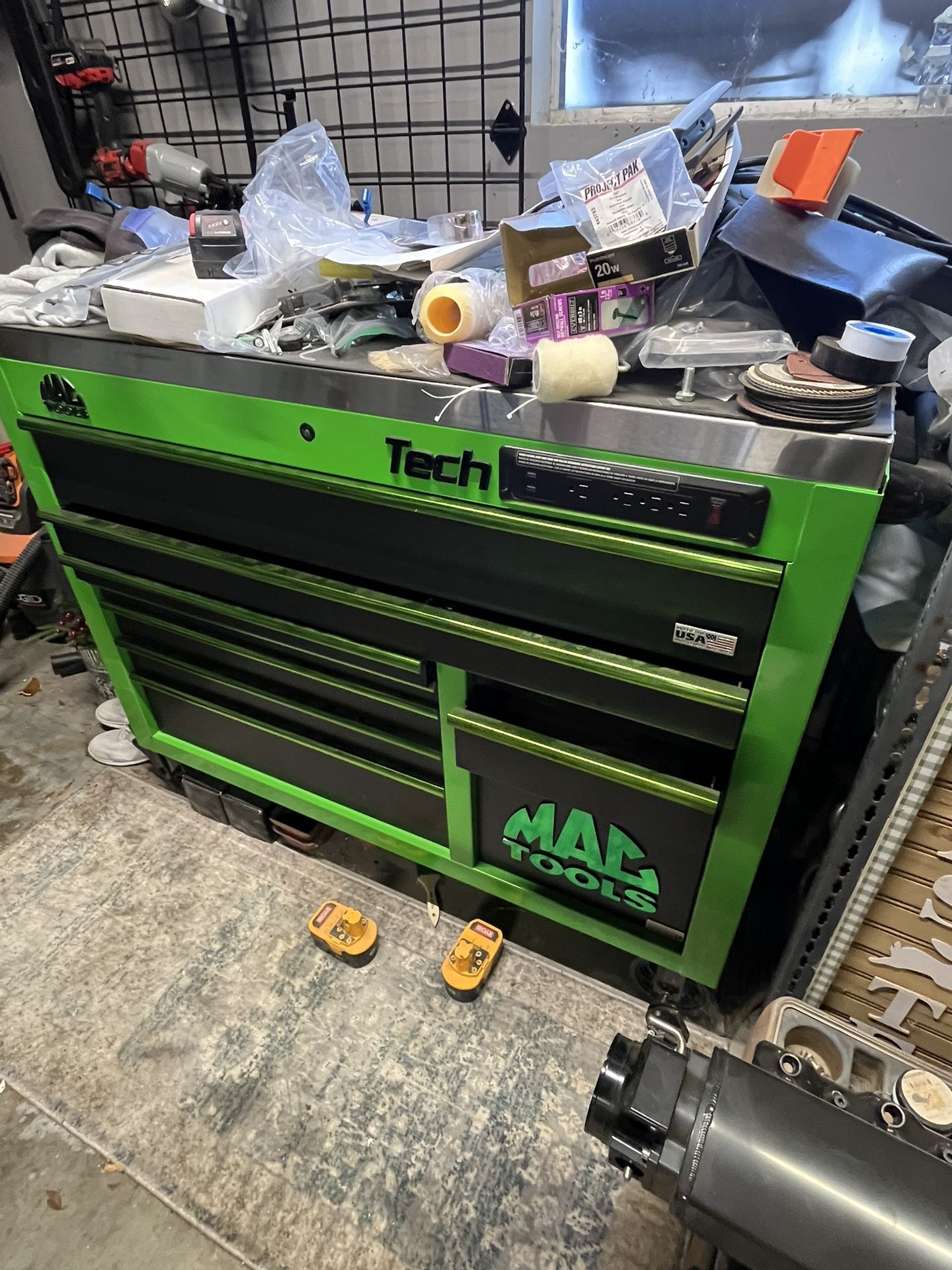 Mac Tool Box