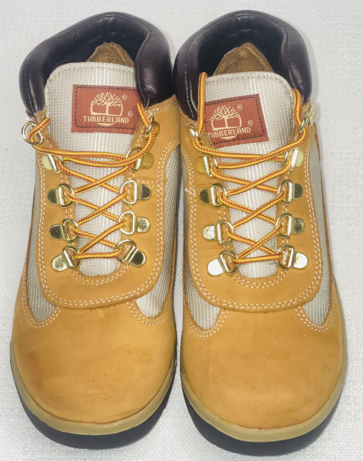 Excellent Condition Boy’s Wheat Nubuck Timberlands Field Boots Size 6